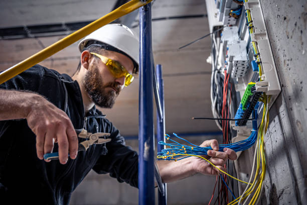 Best Emergency Electrician Near Me  in Pingree Grove, IL